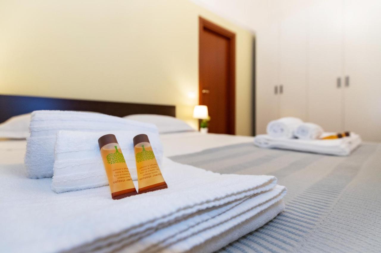 Stesicoro Exclusive Rooms カターニア エクステリア 写真