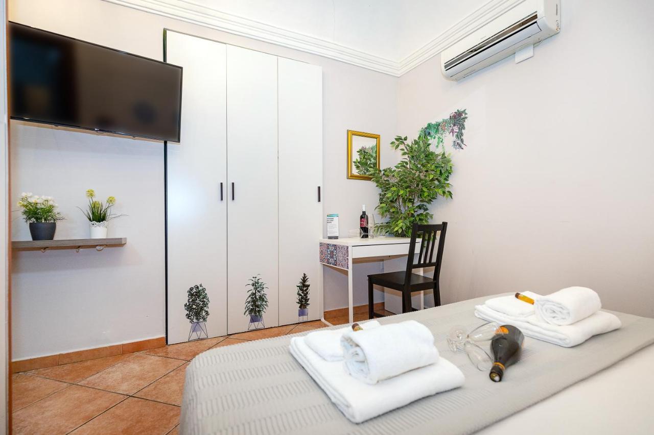 Stesicoro Exclusive Rooms カターニア エクステリア 写真